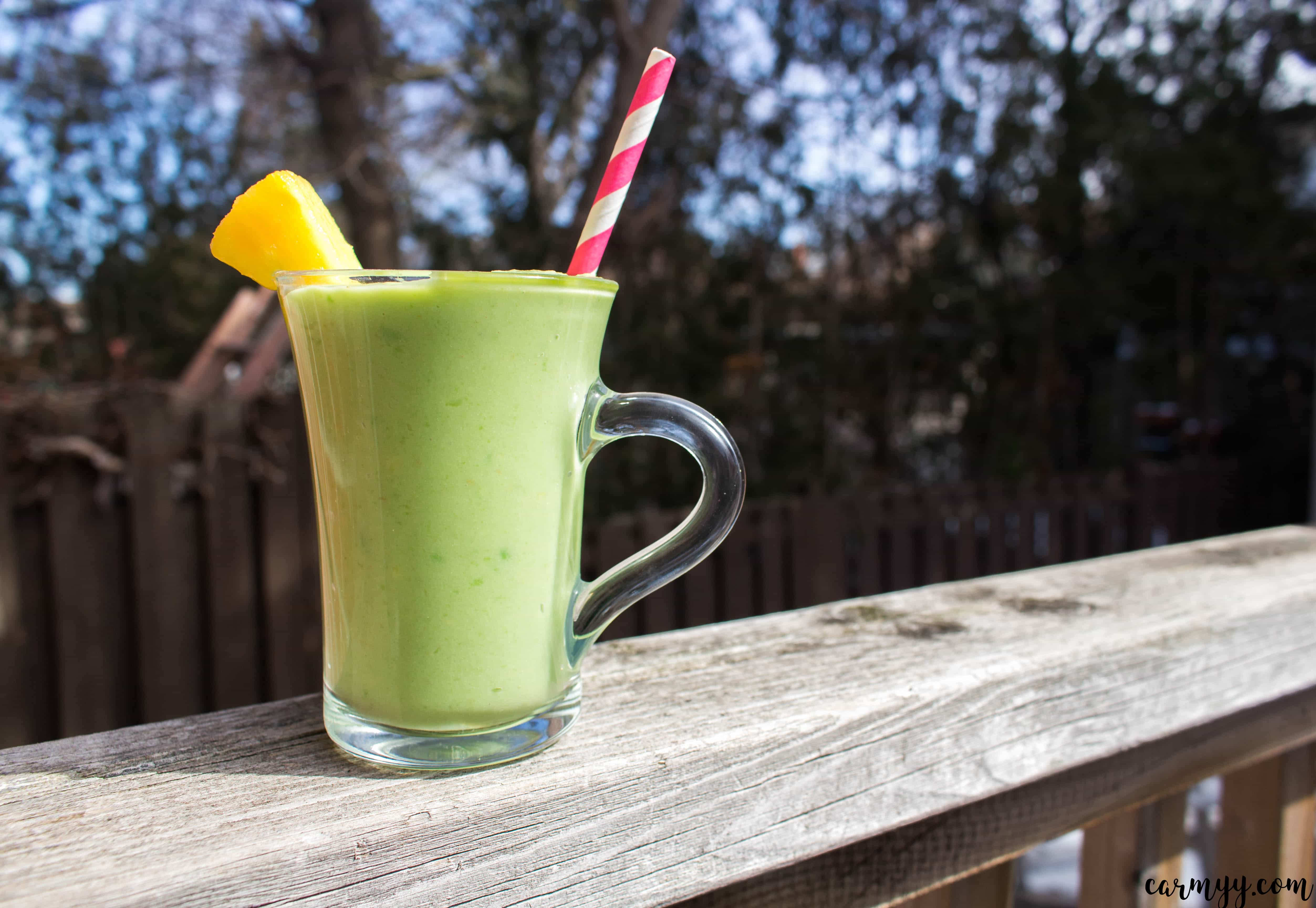 Here's a healthy-ish avocado maple pineapple milkshake for you to kick back and enjoy on a sunny day. 