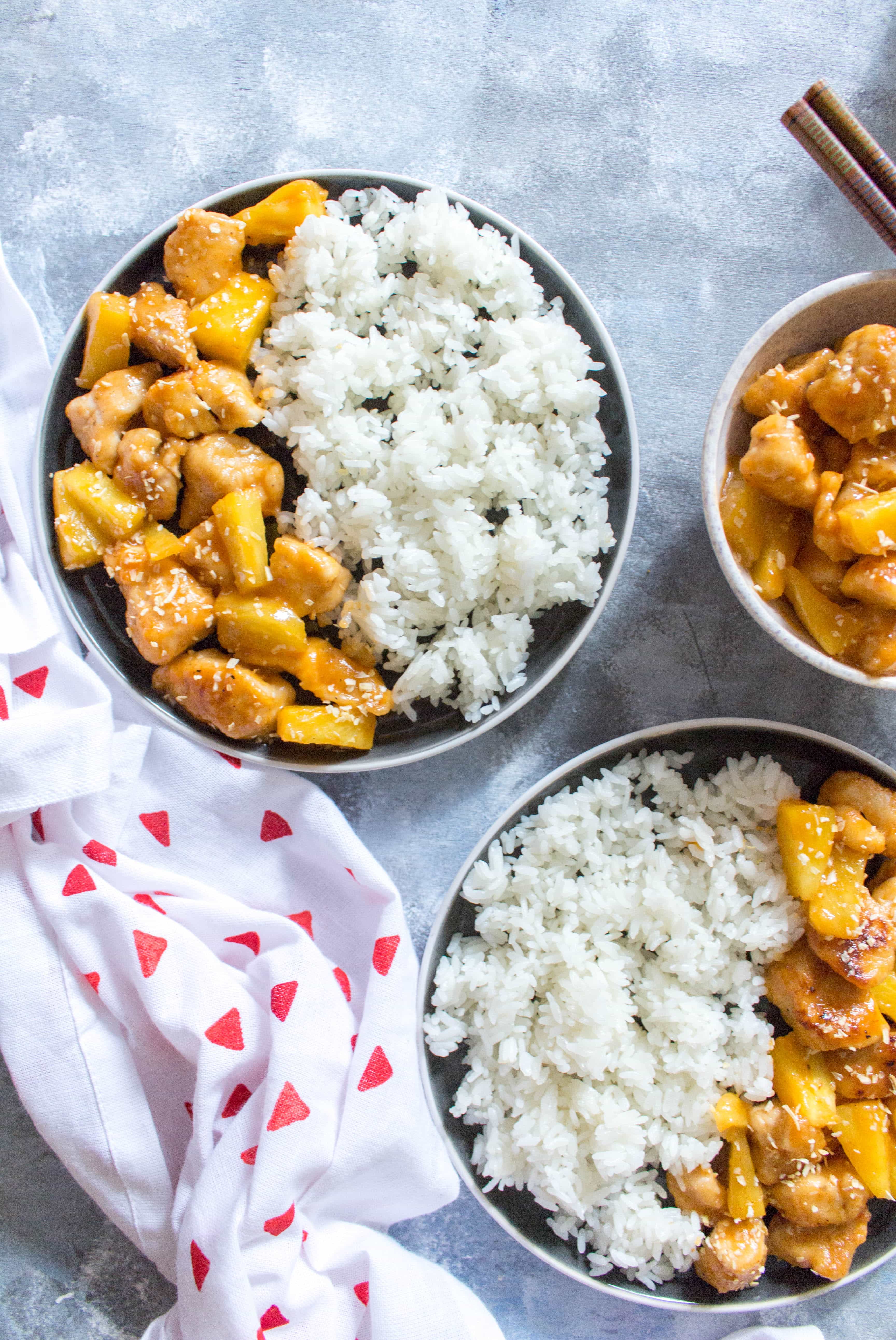 This one pan spicy pineapple chicken meal prep with have you craving more! It's made in one pan, healthy, sweet, and spicy plus it's is way better than takeout! 