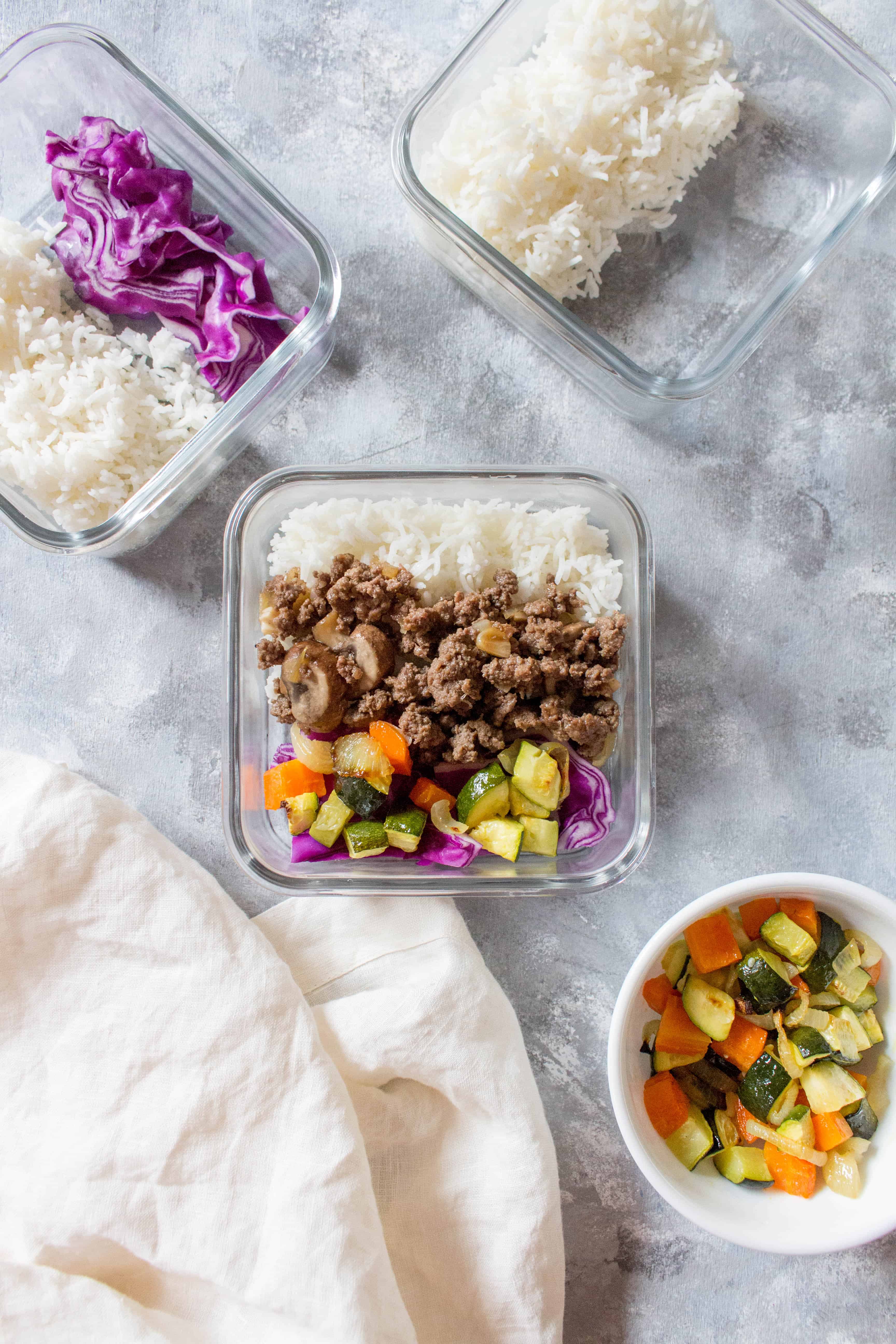 Meal prep containers with bulgogi and rice.
