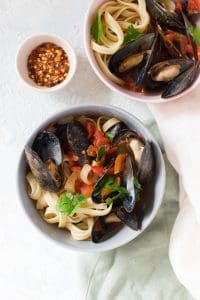 Easiest Spicy Steamed Mussels - Carmy - Easy Healthy-ish Recipes