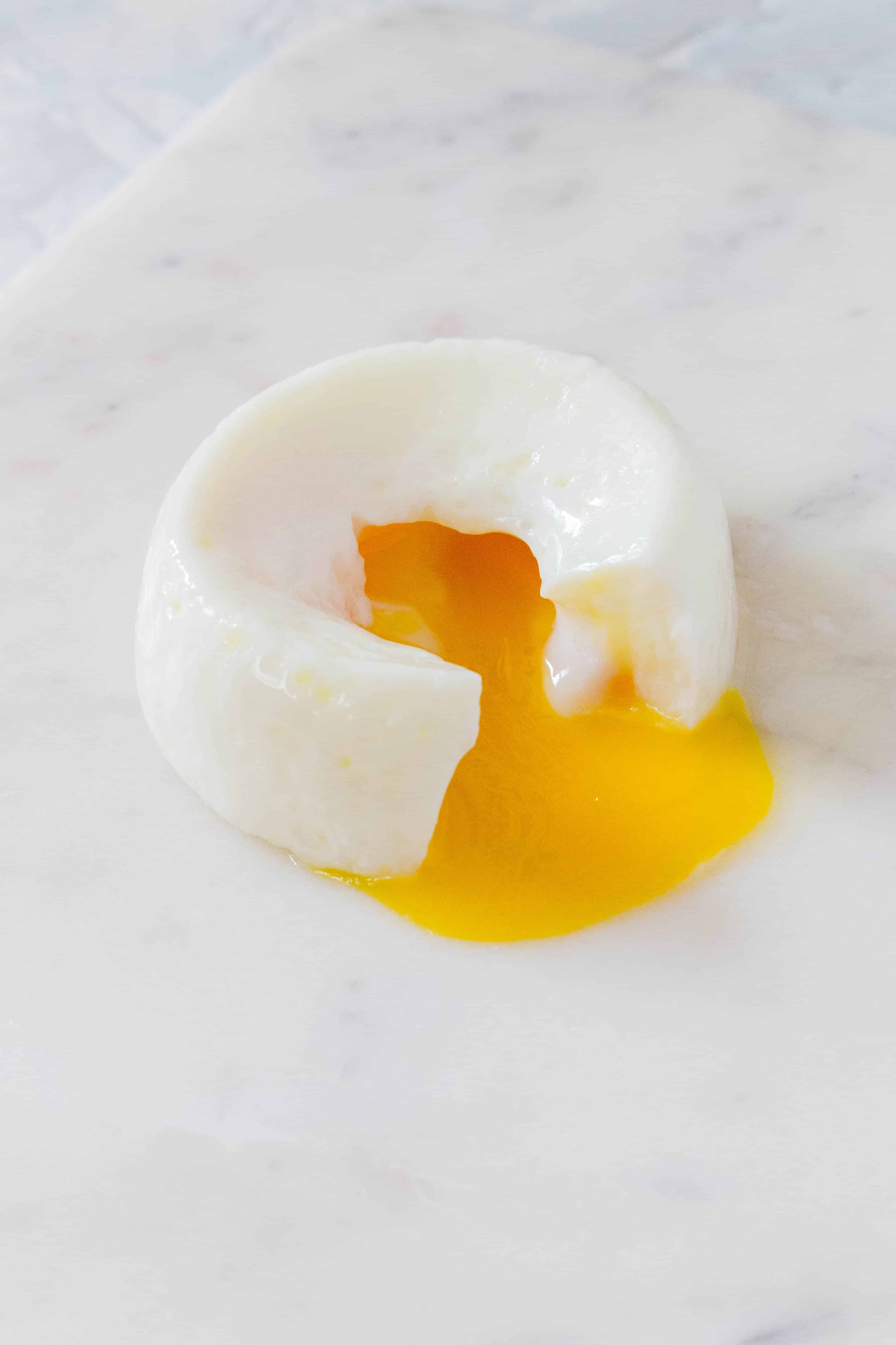 how to poach eggs in your instant pot