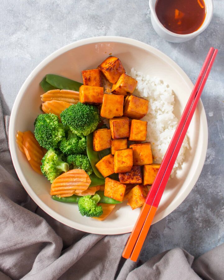 This Korean Spicy Tofu Meal Prep is going knock your socks off. A perfect balance of heat and sweet, you won't even notice this meal prep is tofu!