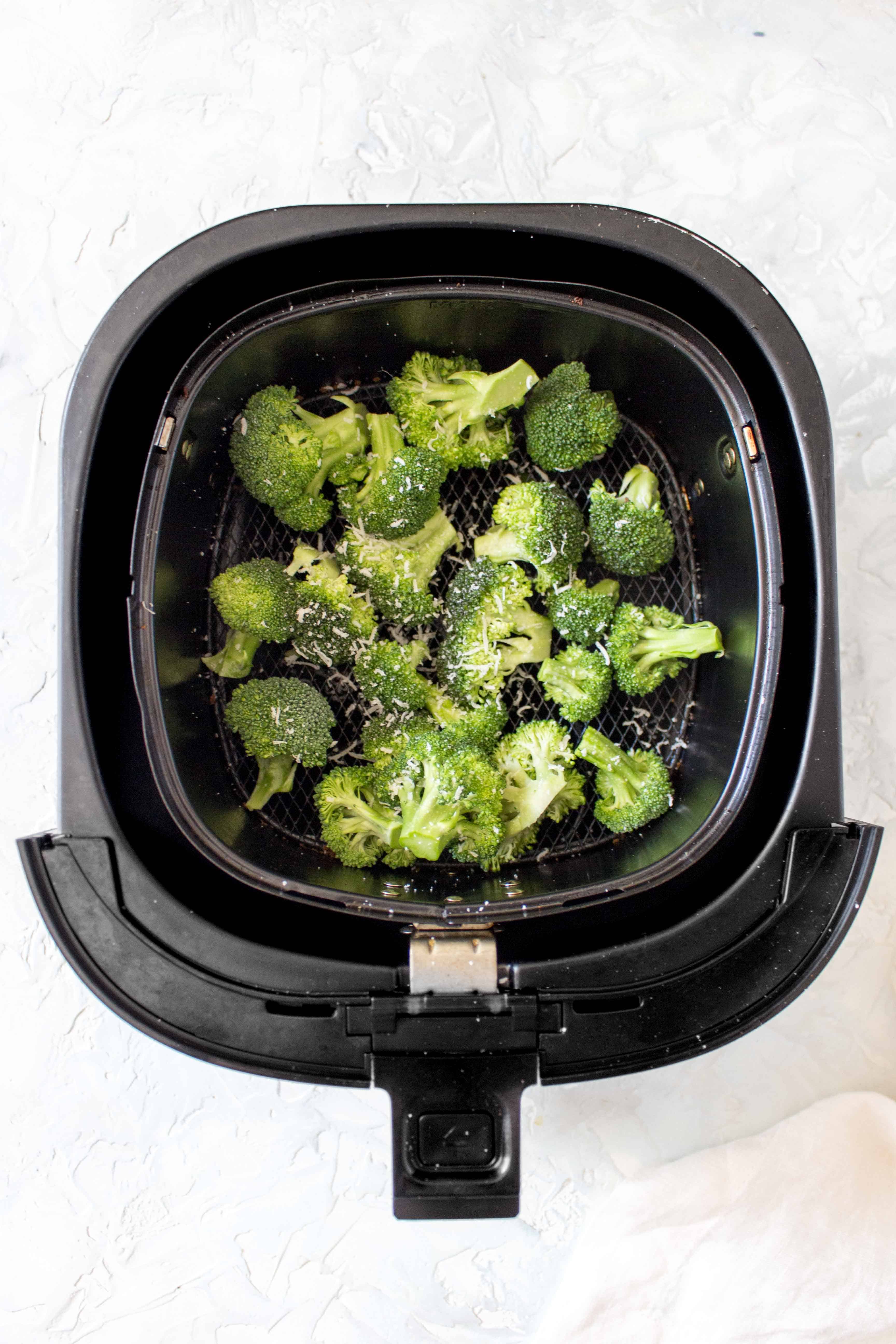 How To Make The Easiest Air Fryer Broccoli