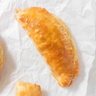 These Leftover Turkey Hand Pies are an easy way to repurpose your leftover turkey! These Leftover Turkey Hand Pies makes for a great snack and freezes well!
