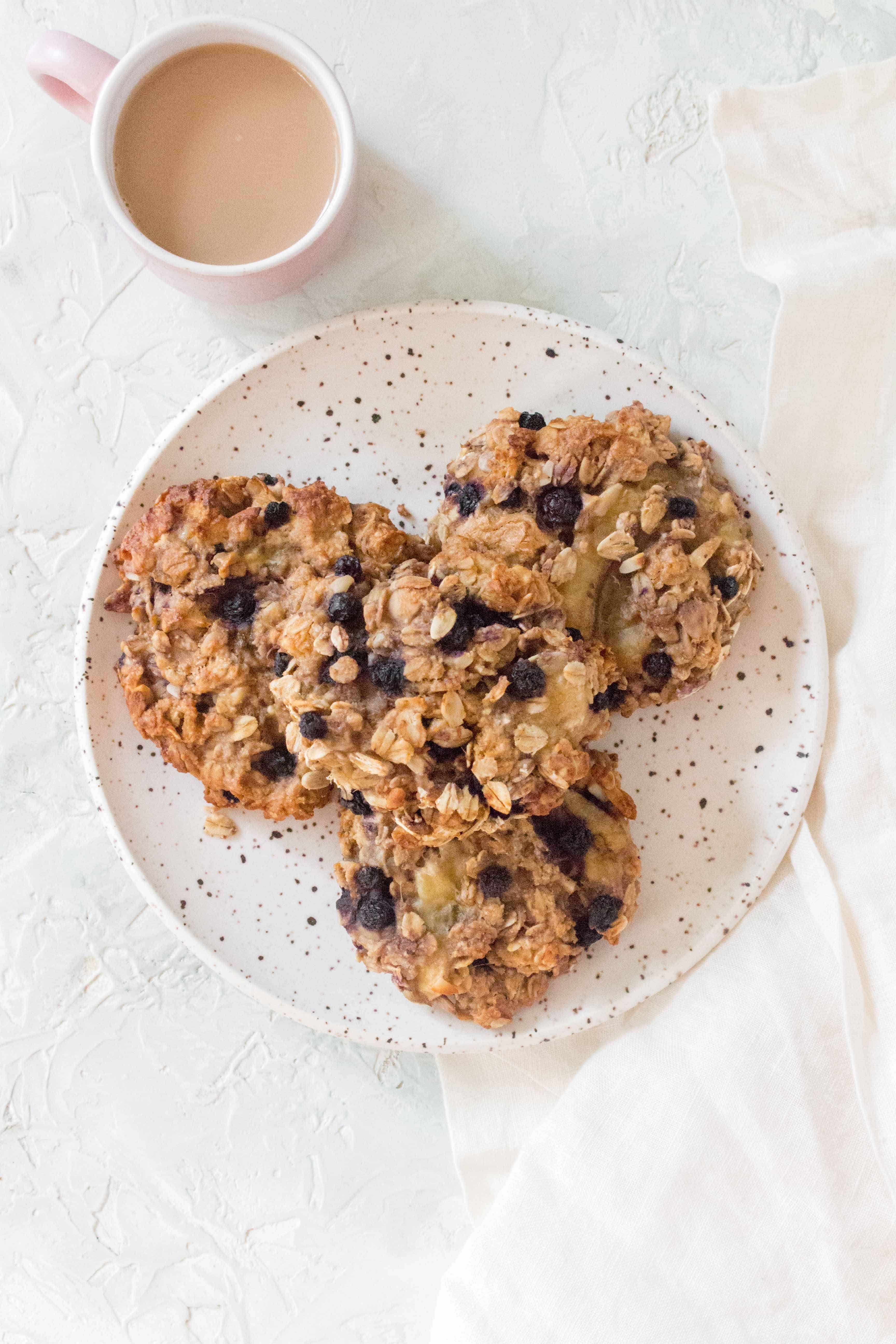 These Freezer Friendly Breakfast Cookies are a delightful way to start your day off with! Packed with healthy goodness, this cookie is going to make your day!