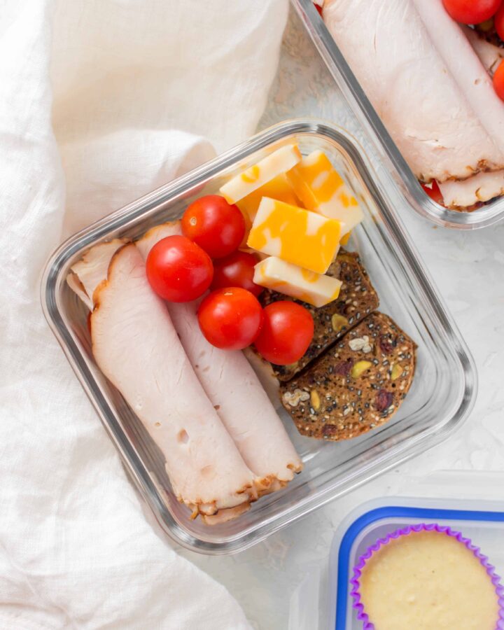 This Deconstructed Turkey Sandwich Bento Box is perfect as either a midday snack or as a meal! 