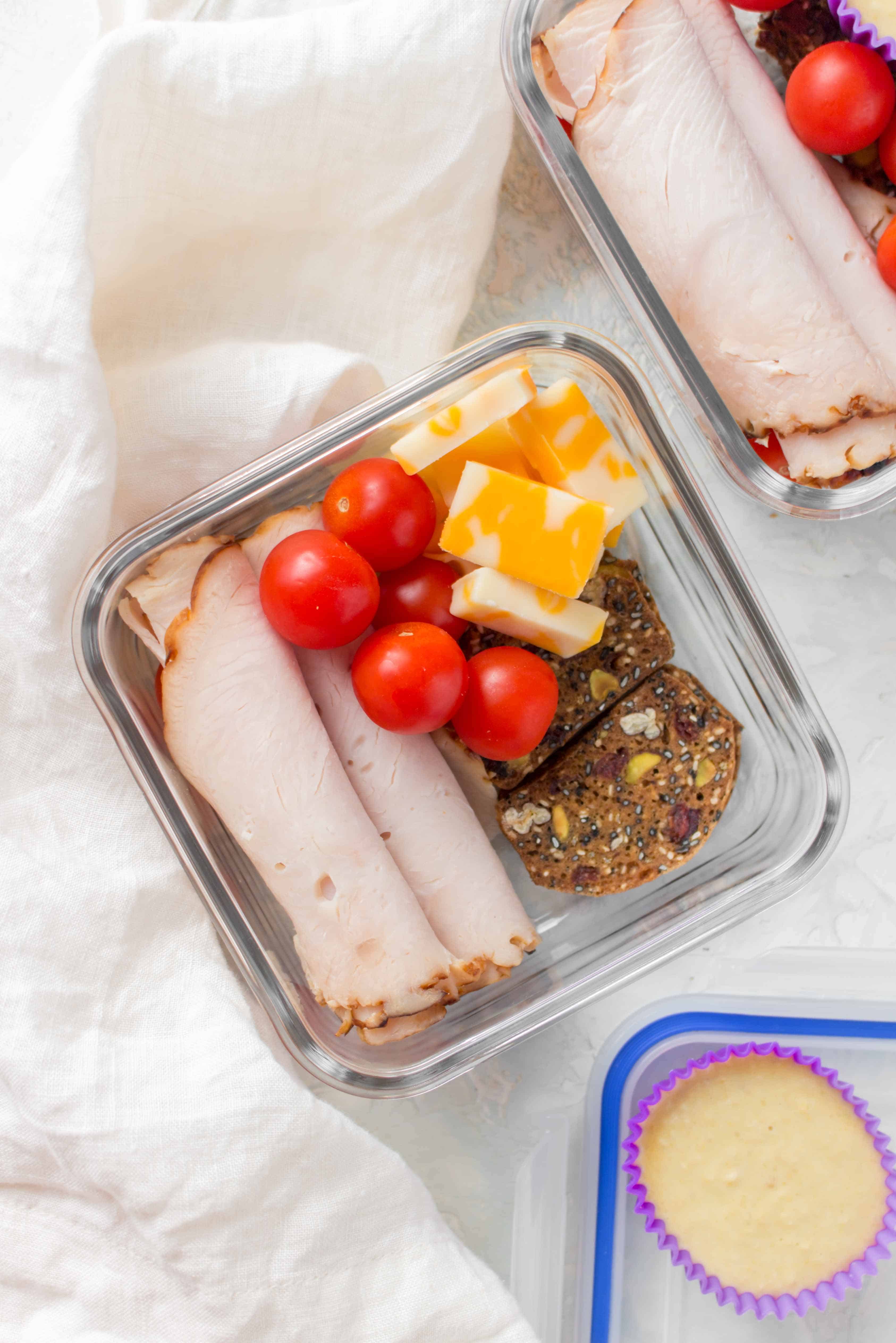 This Deconstructed Turkey Sandwich Bento Box is perfect as either a midday snack or as a meal! 