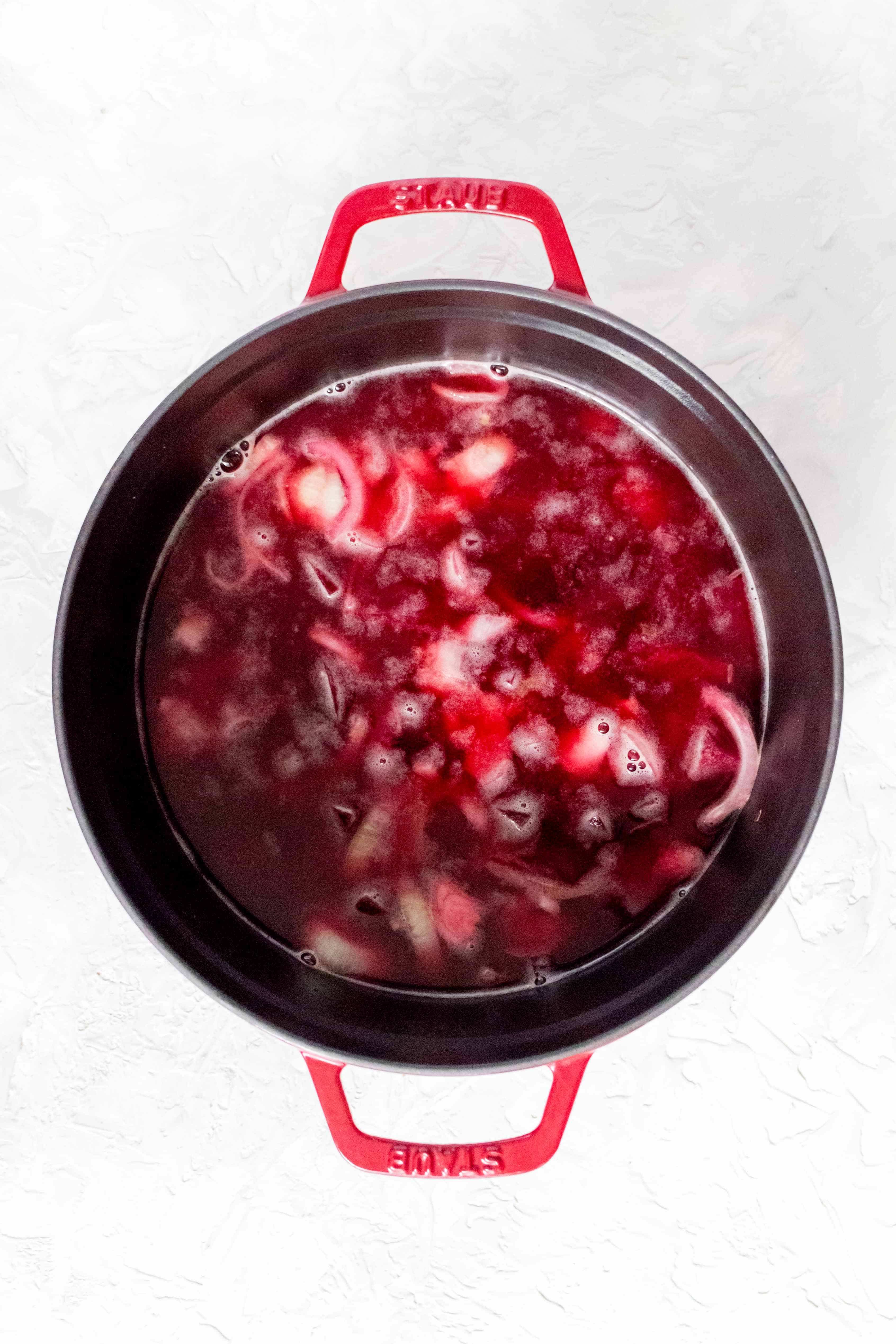 beet soup | Bring the pot to a boil, and let simmer for 5-10 minutes. If you are using raw beets, let the soup simmer until the beets have cooked through.
