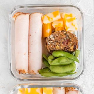 Looking for an easy snack meal prep, this Turkey Snack Box is for you!
