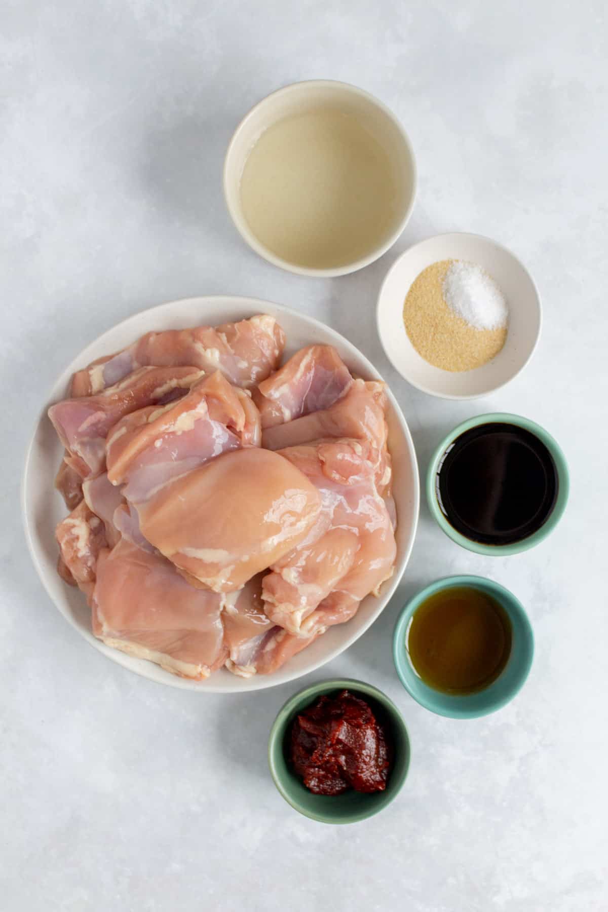 Ingredients needed to marinade chicken.