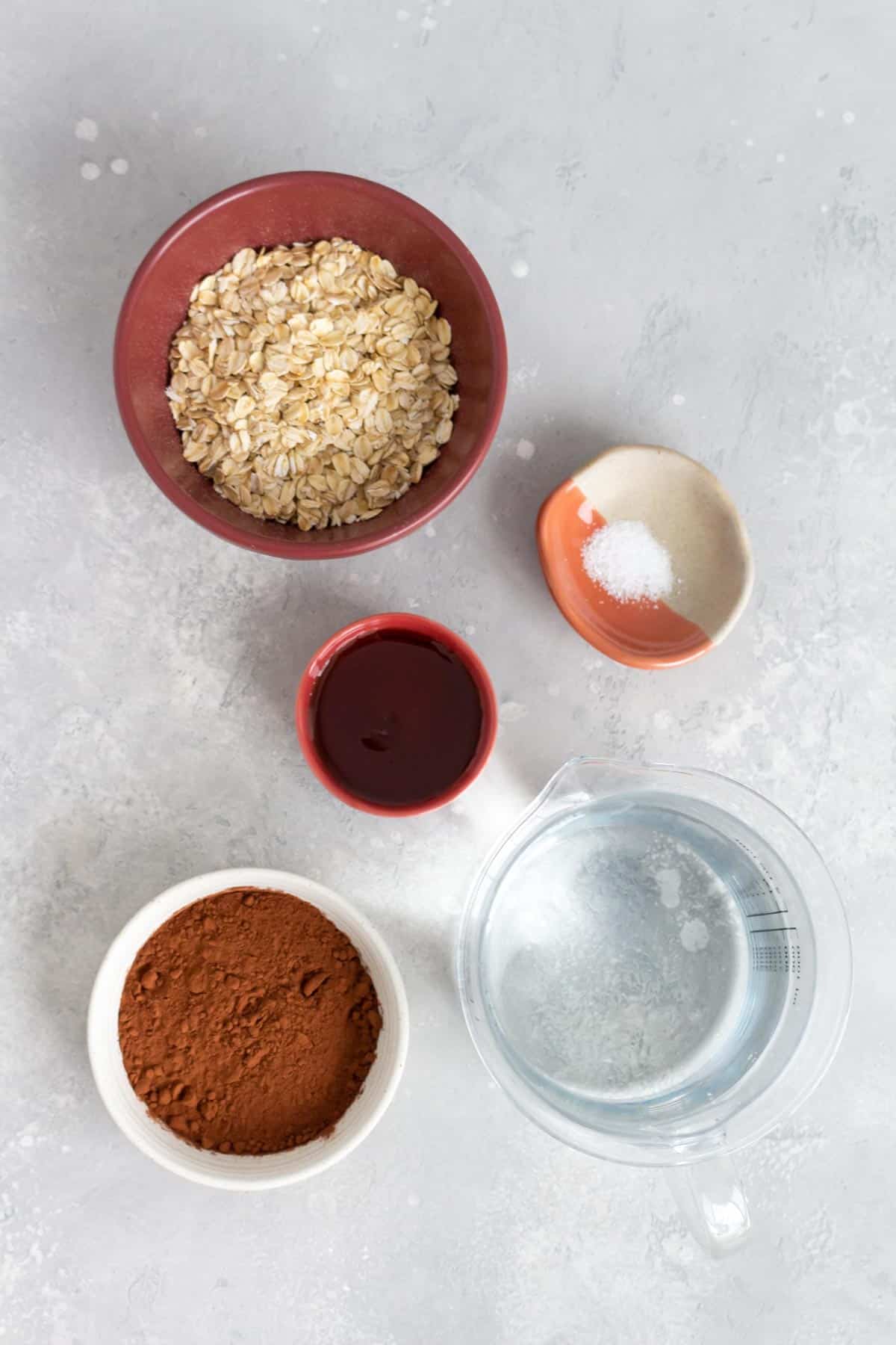 Ingredients needed to make chocolate oat milk.
