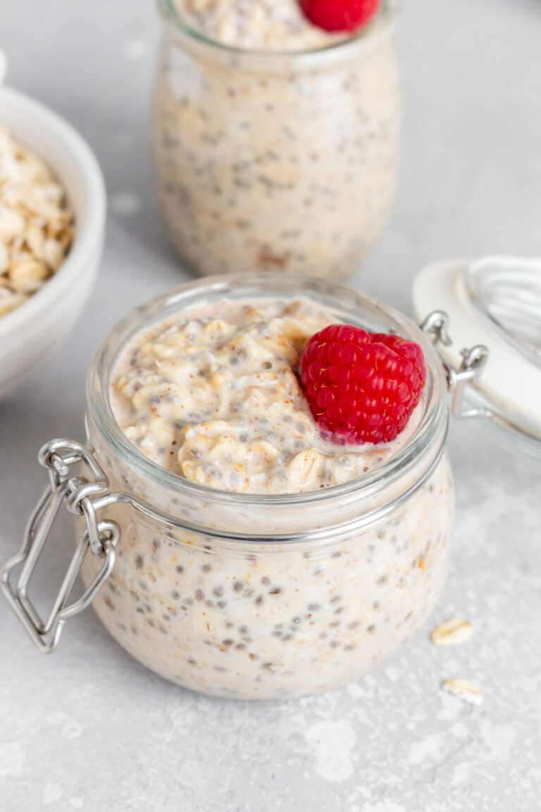 Overnight Oats with Almond Milk - Carmy - Easy Healthy-ish Recipes