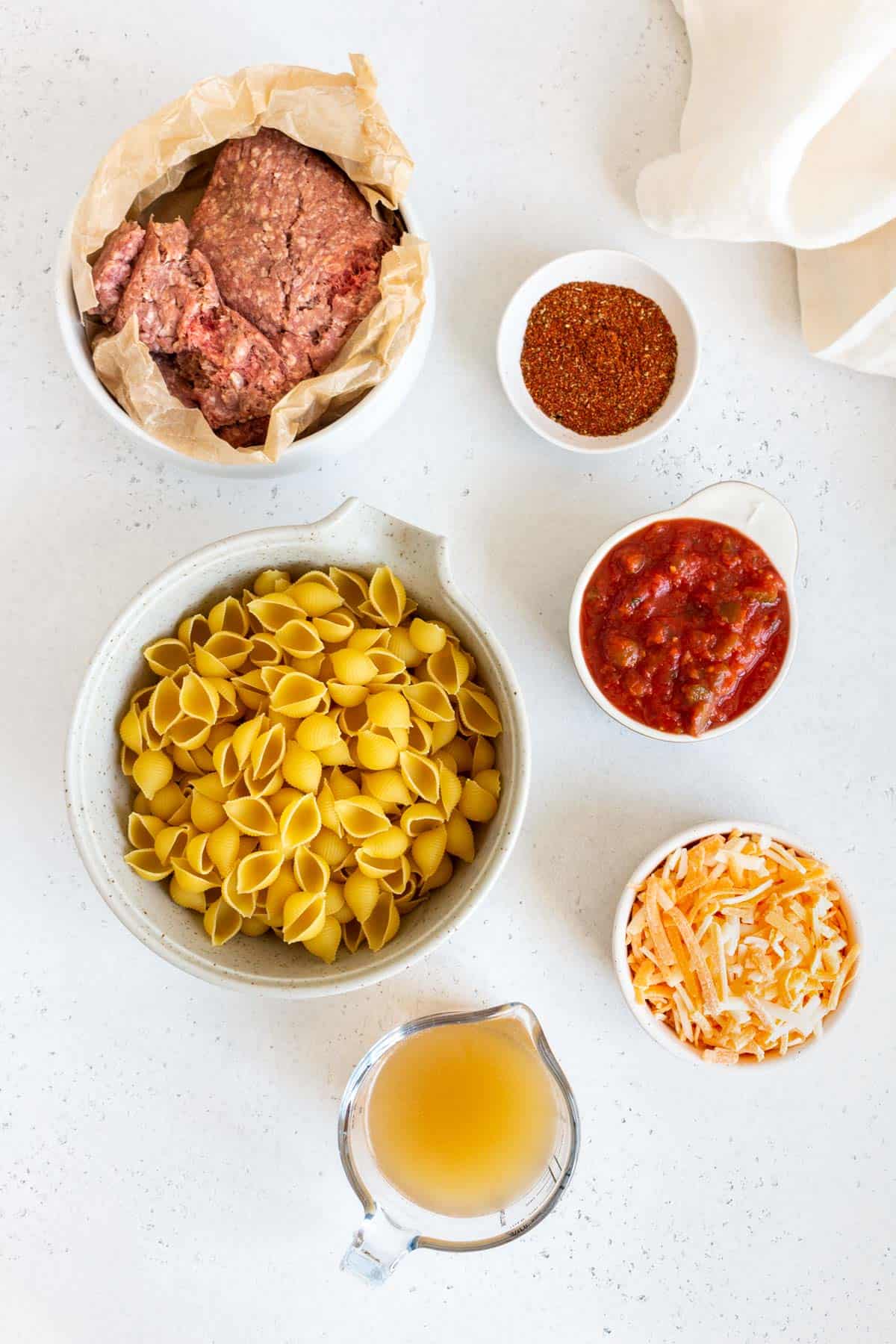 Ingredients needed to make taco pasta.
