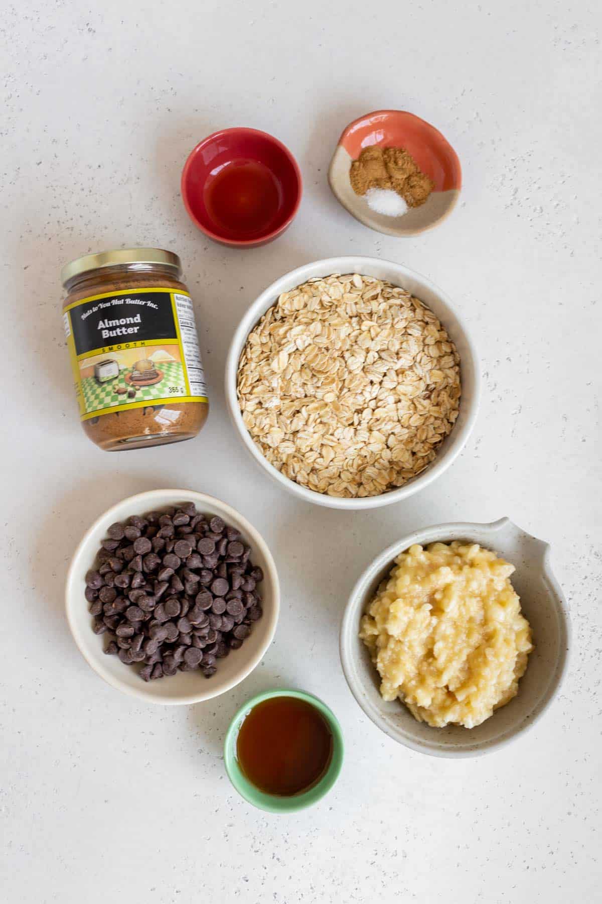 Ingredients needed to make banana oatmeal bars.