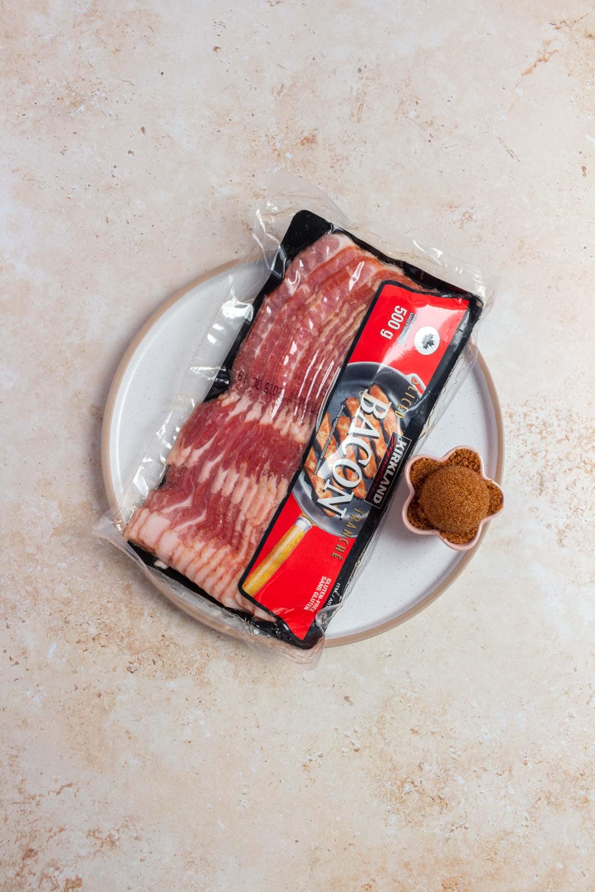 Ingredients needed to make brown sugar bacon.